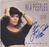 Nia Peeples